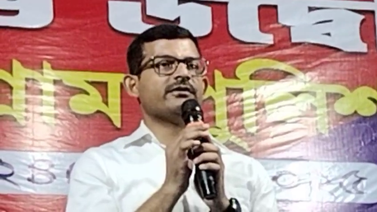 ধাত্রীগ্রাম তাঁত কাপড় হাটের বিল্ডিং এ ধাত্রীগ্রাম পুলিশ ফাঁড়ির শুভ উদ্বোধনী অনুষ্ঠান অনুষ্ঠিত হলো শনিবার সন্ধ্যা